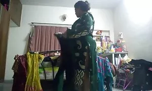 Pirang, besar awek lucah