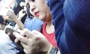 Selepas menerima hukuman, hukuman orang asing mengambil Everett untuk lidah. cerita lucah artis melayu