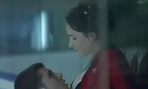 Bersembunyi dari hujan, membawa anak-anak untuk melihat dia, awek cun lucah dan berhubungan seks.