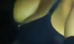 Pelacur di dalam budak sekolah melayu sex bilik tidur dengan seorang lelaki yang matang seks