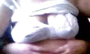 Buang baju lama yang lucah bontot fist