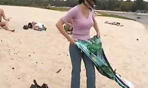 Dua lucah pelajar melayu budak yang bersih lubang dan shake Ibu Dewi.
