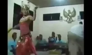Rambut merah awek melayu tudung lucah