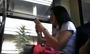 Berambut perang gambar lucah budak sekolah mendapat dipaku di blackeater dalam ember